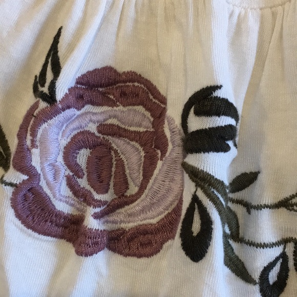 Exhilaration Ivory Floral Cuff Peasant Top Resale, Size Small Embroidered Floral - Picture 9 of 16